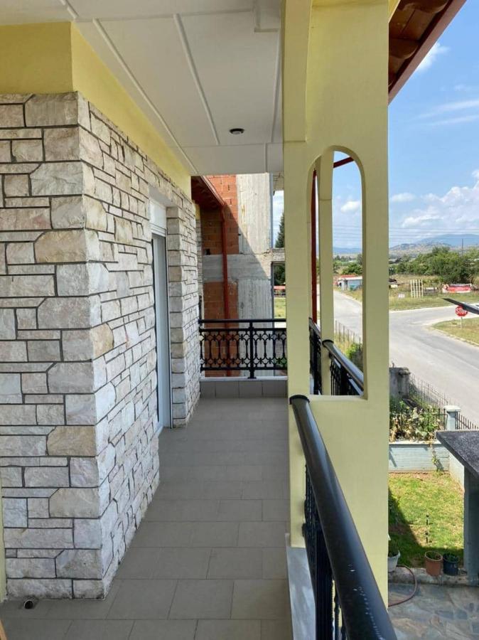 Polys Apartment And Paraskevi Studio With View Ptolemaida Exterior photo
