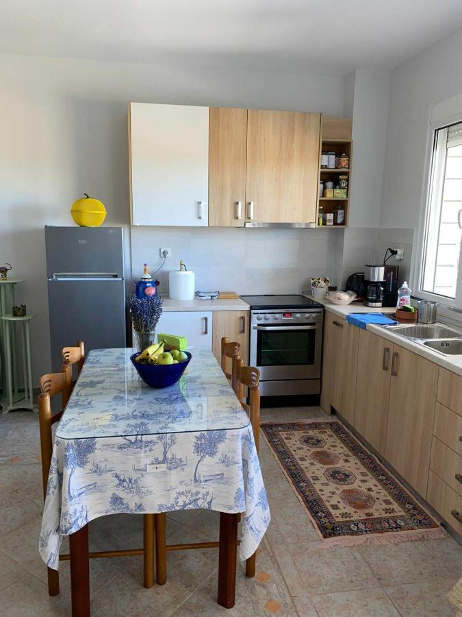Polys Apartment And Paraskevi Studio With View Ptolemaida Exterior photo