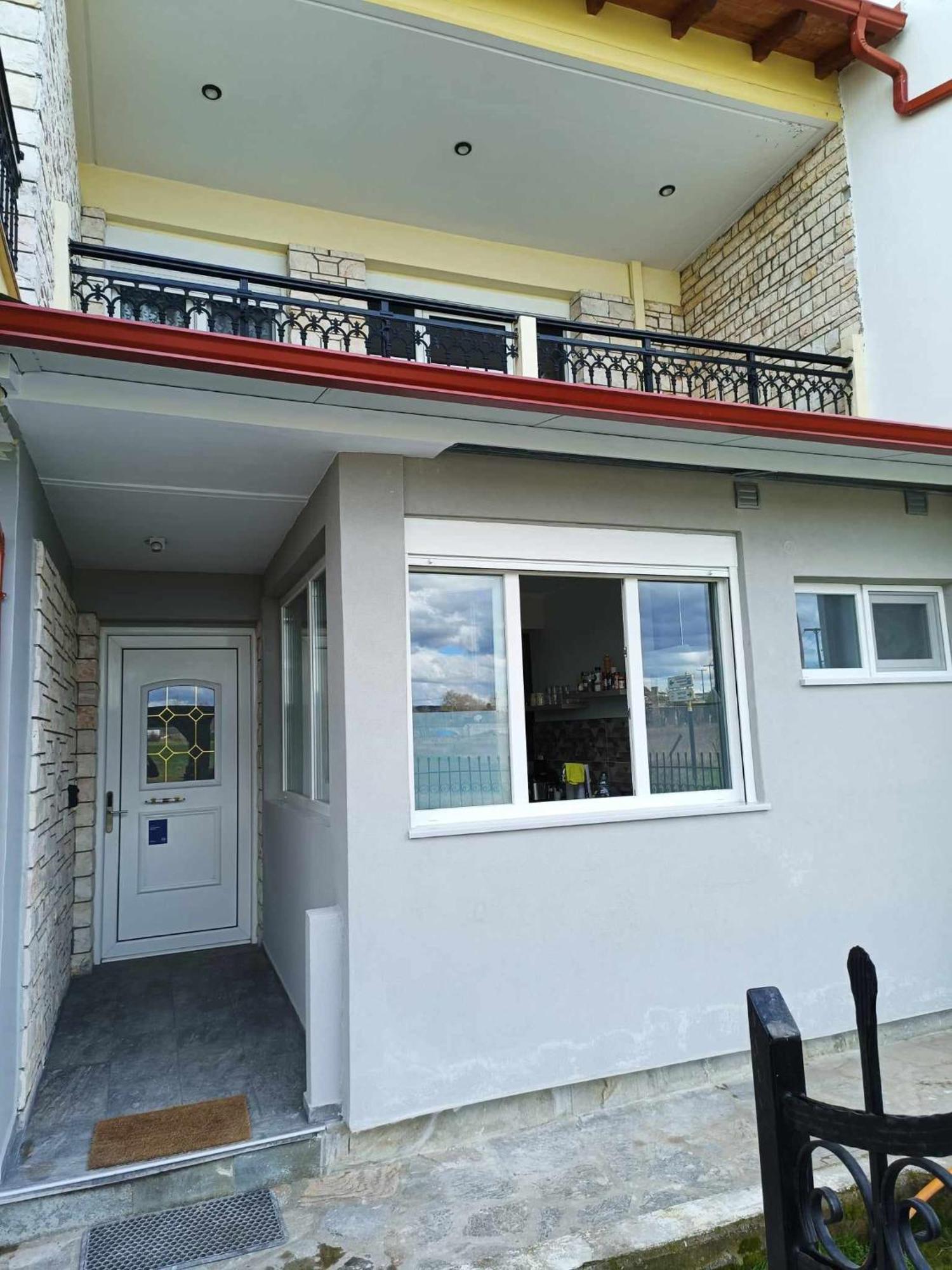 Polys Apartment And Paraskevi Studio With View Ptolemaida Exterior photo